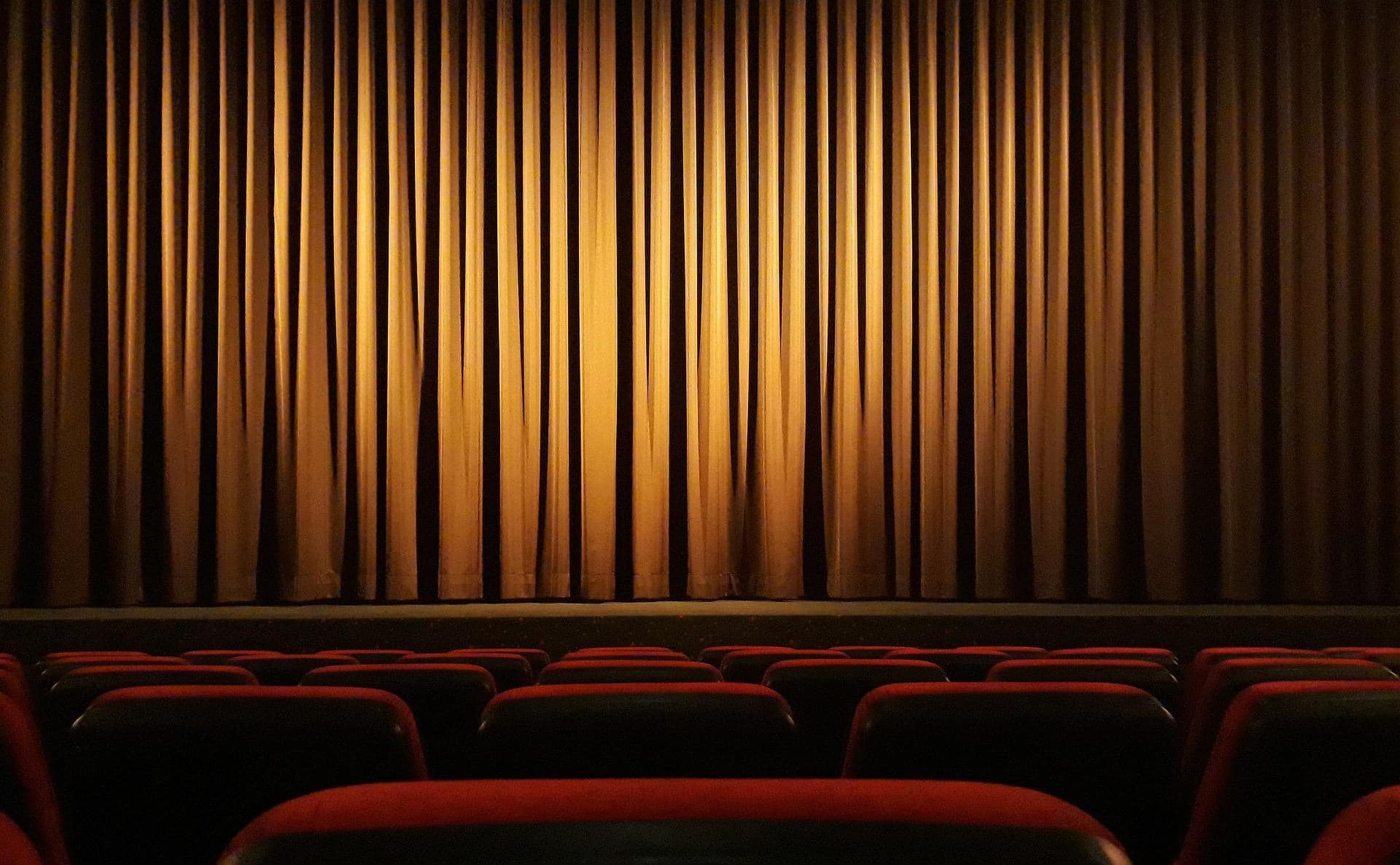 You are currently viewing Funeral Poems about Acting