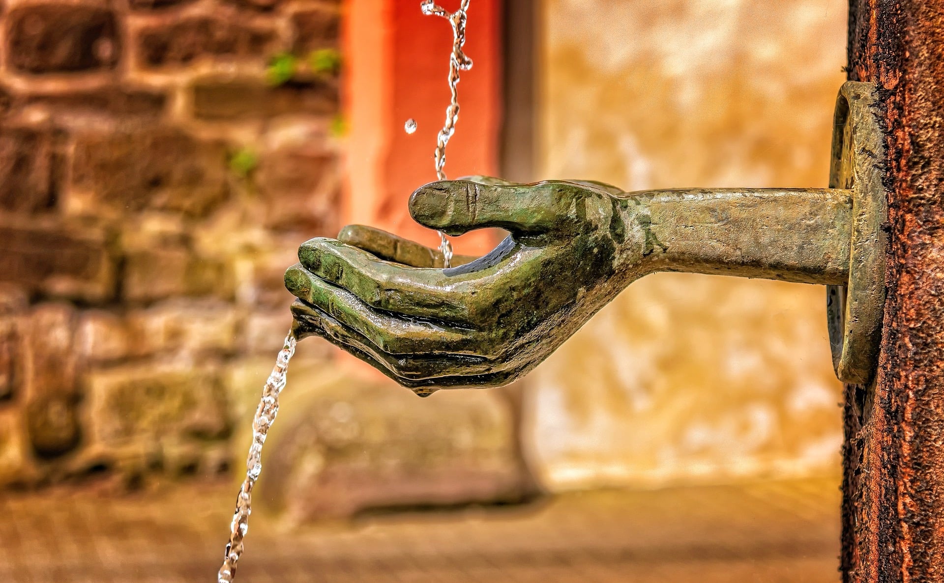 Read more about the article Funeral Poems About Selflessness