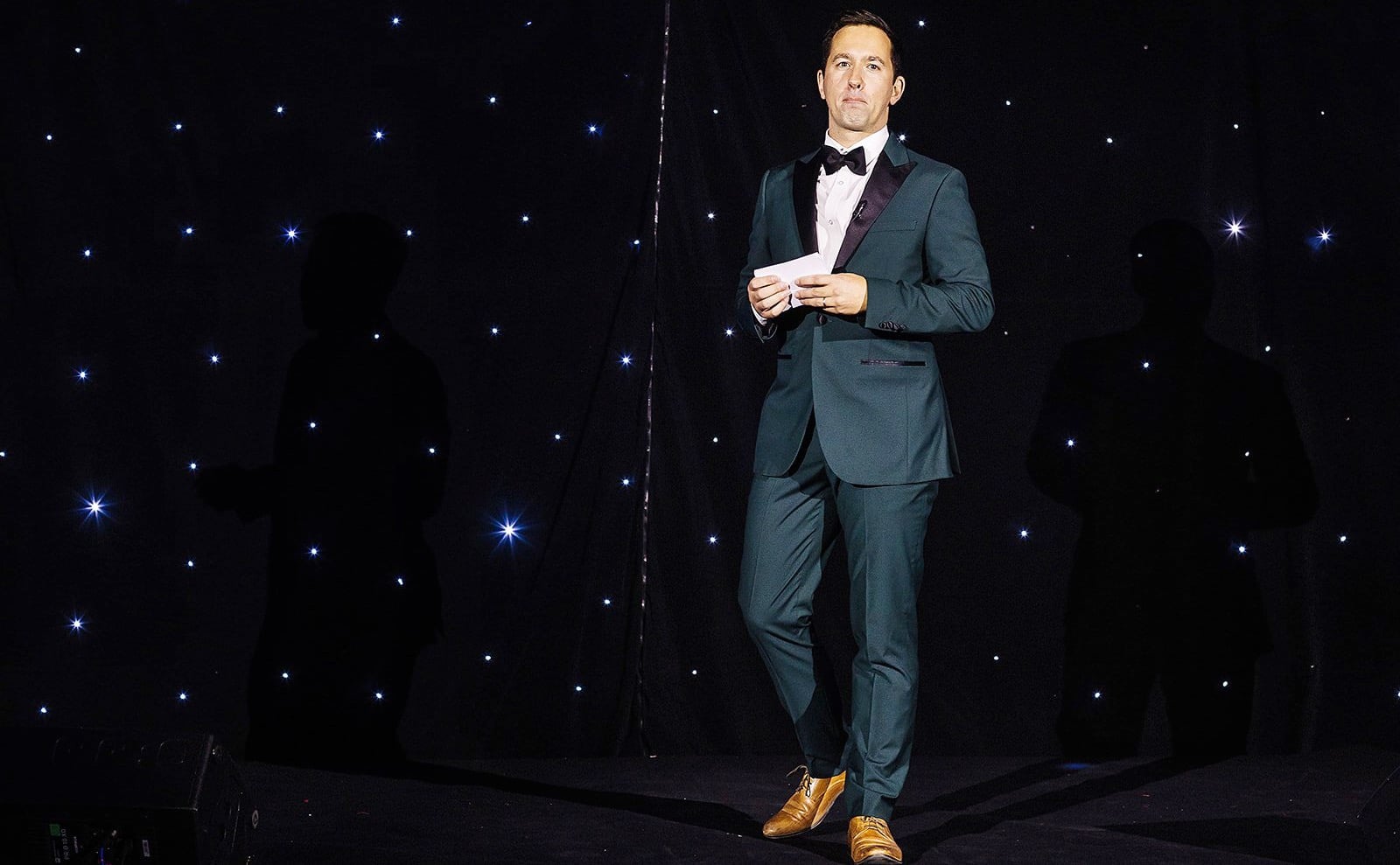 You are currently viewing 5 Reasons to Book Personalised Poetry for Your Next Event