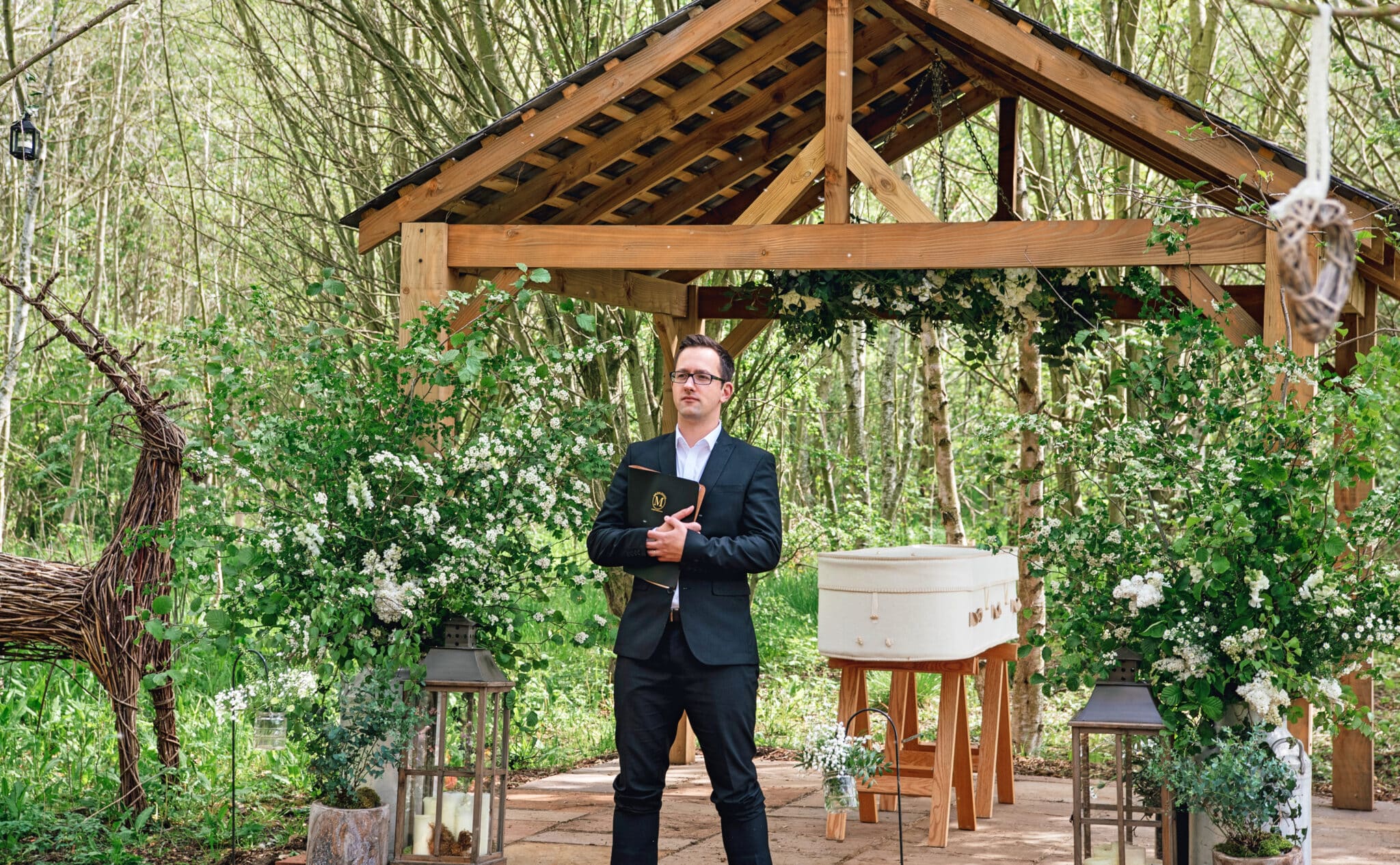 bilingual funeral celebrant